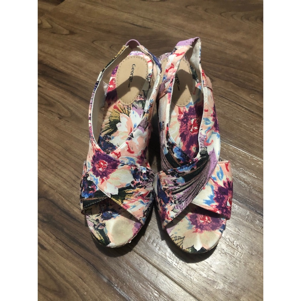 George wedge heels